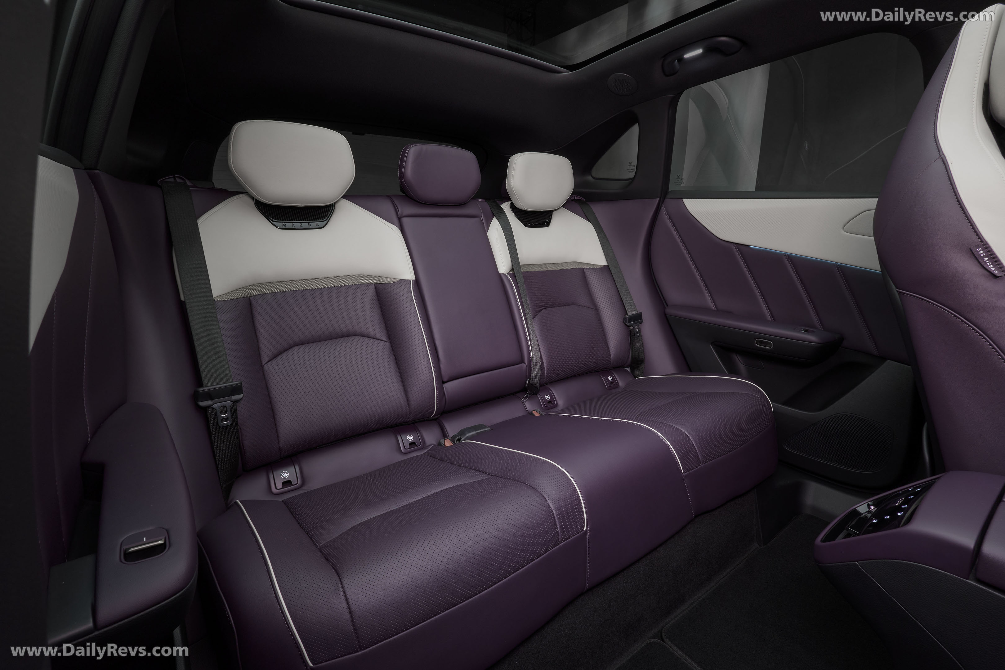 2027 Mazda CX-6e Interior