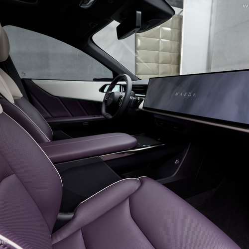 2027 Mazda CX-6e Interior