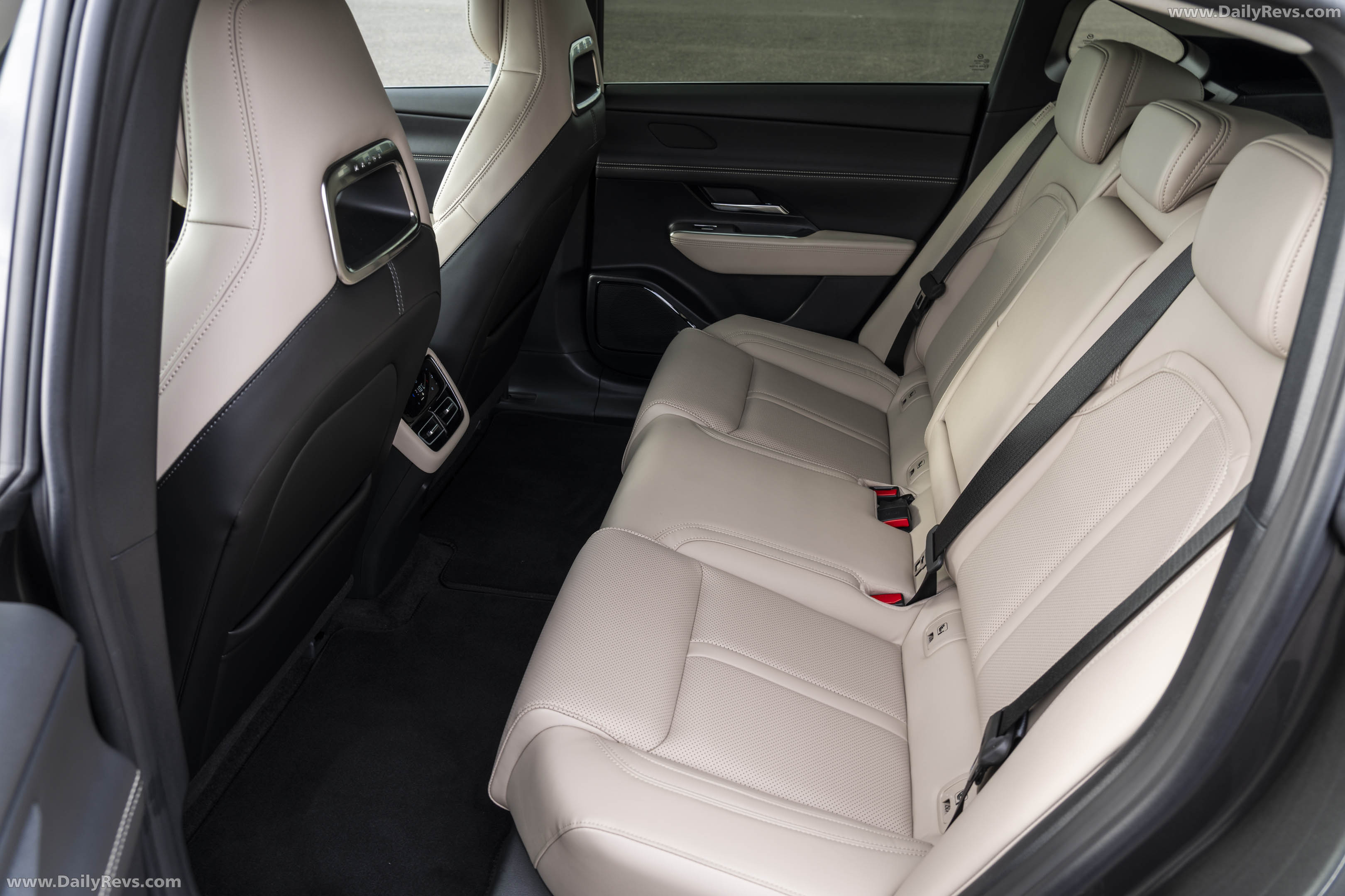 2025 Mazda 6e Takumi Machine Grey Interior