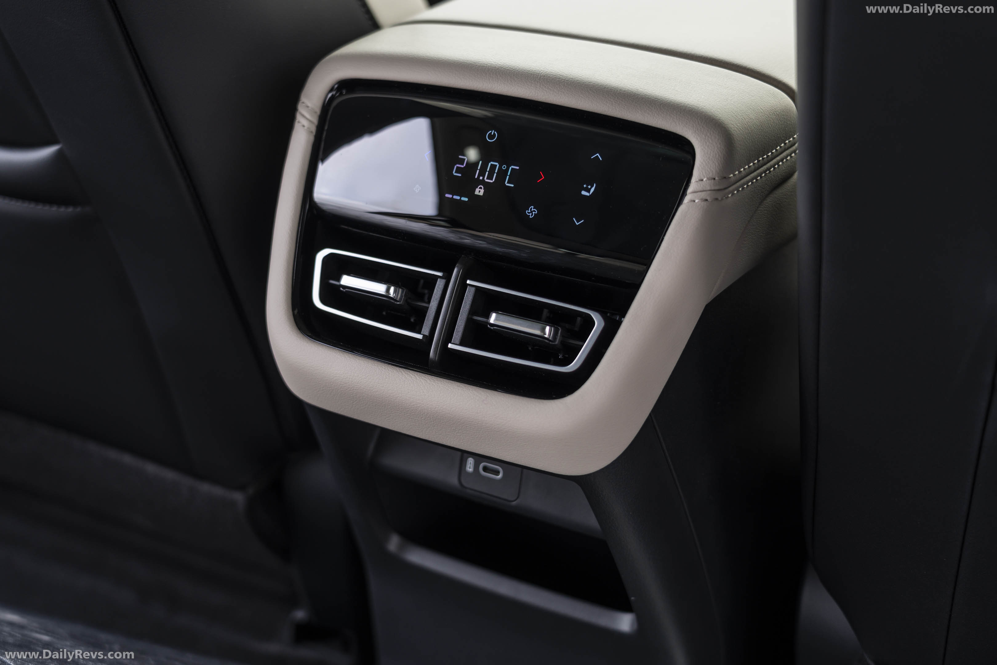 2025 Mazda 6e Takumi Machine Grey Interior