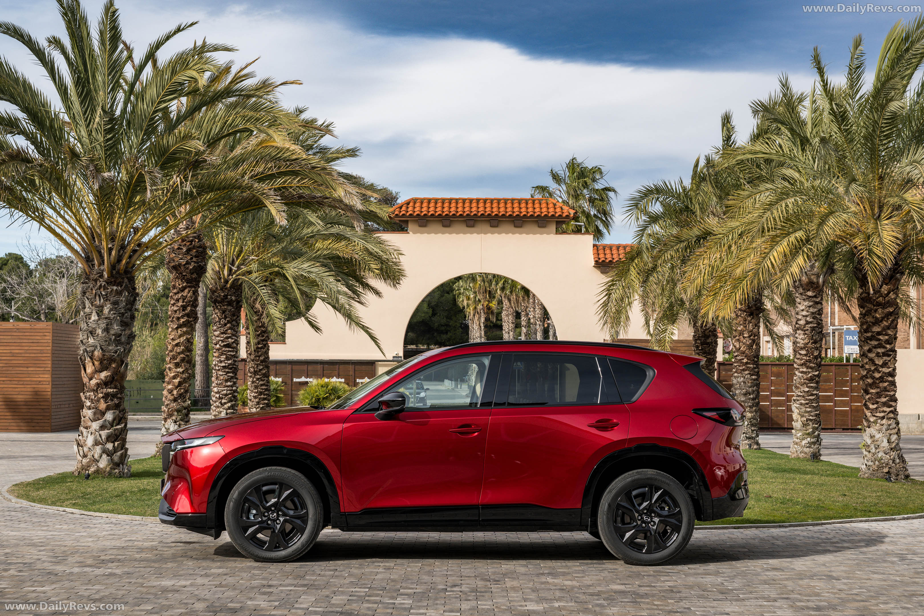 2026 Mazda CX-5 Homura Soul Red Crystal Side View