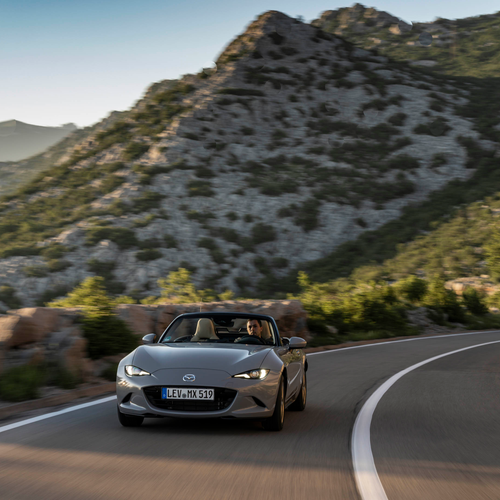 2027 Mazda MX-5 Kazari Front View