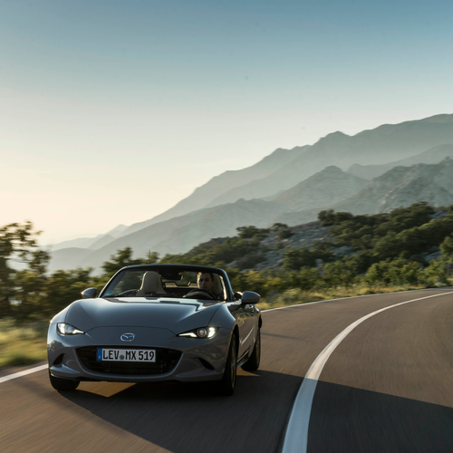 2027 Mazda MX-5 Kazari Front View
