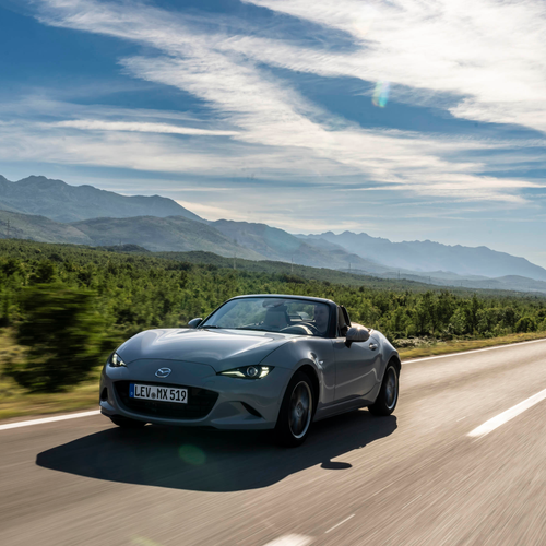 2027 Mazda MX-5 Kazari Front View