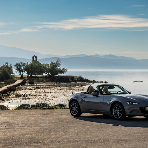 2027 Mazda MX-5 Kazari Front View