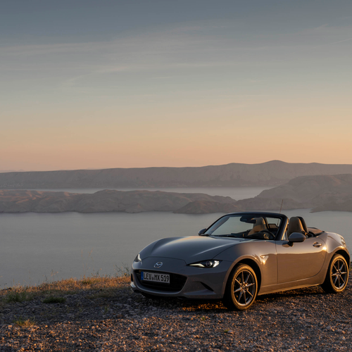 2027 Mazda MX-5 Kazari Front View