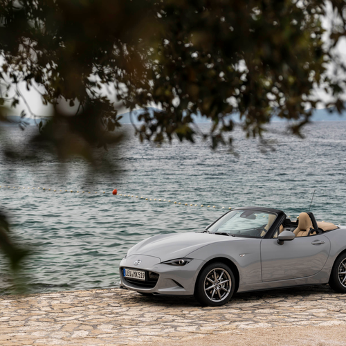 2027 Mazda MX-5 Kazari Front View