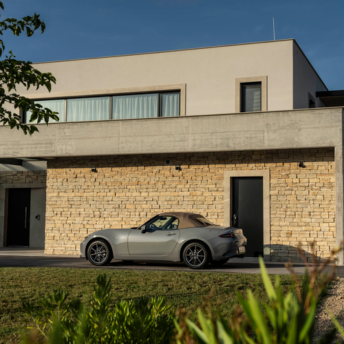 2027 Mazda MX-5 Kazari Side View