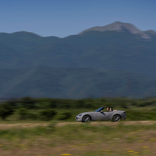 2027 Mazda MX-5 Kazari Side View