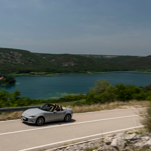 2027 Mazda MX-5 Kazari Top View