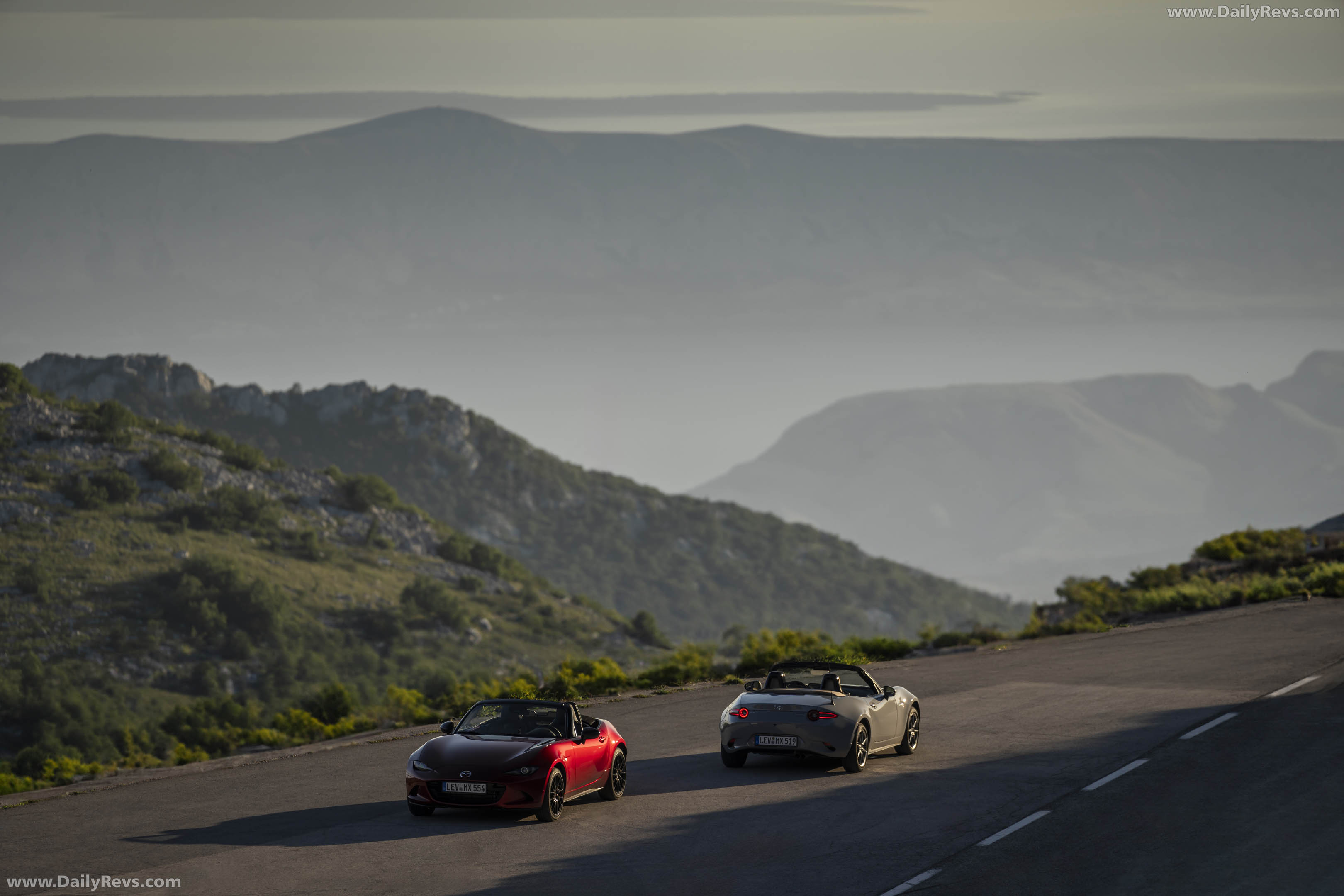 2027 Mazda MX-5 Kazari Top View