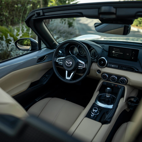 2027 Mazda MX-5 Kazari Interior