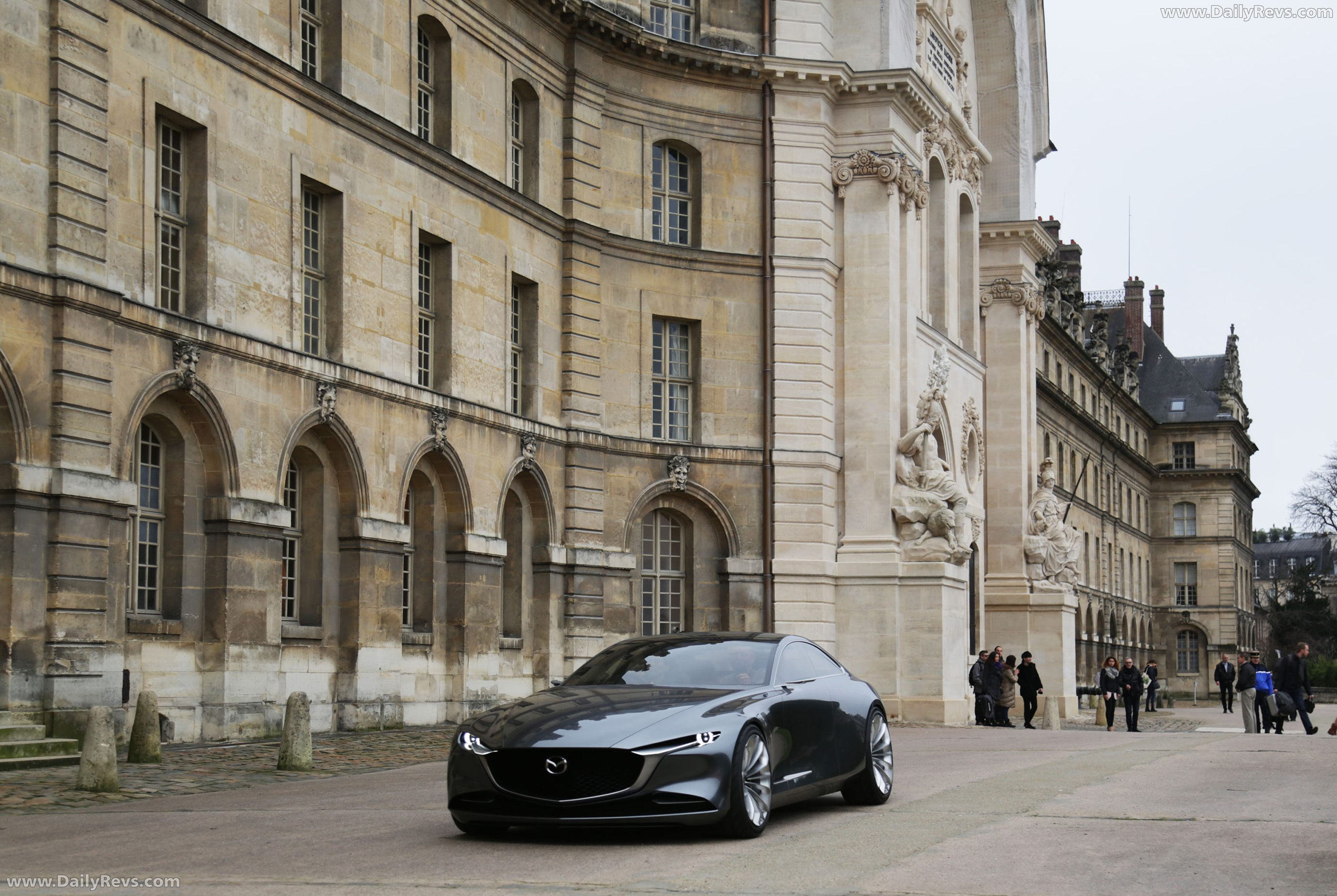 2017 Mazda Vision Coupe Concept Front View
