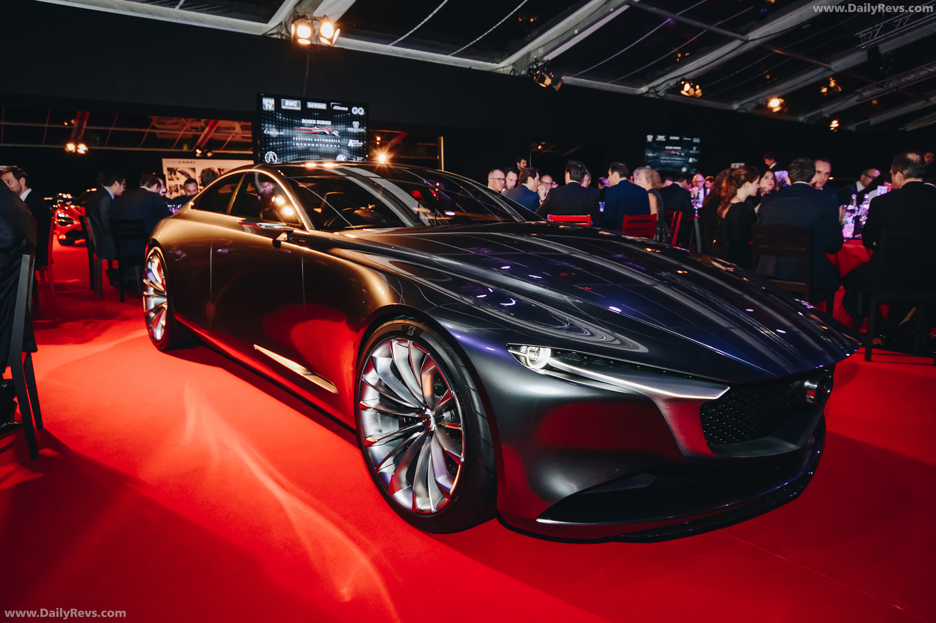 2017 Mazda Vision Coupe Concept Front View