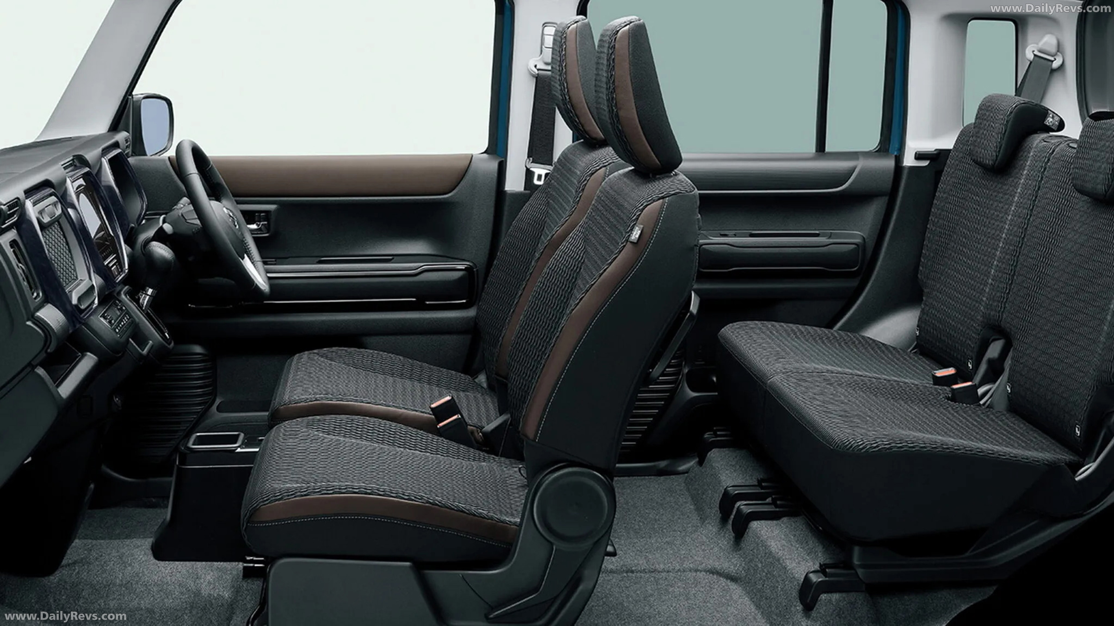 2026 Mazda Flair Crossover Interior