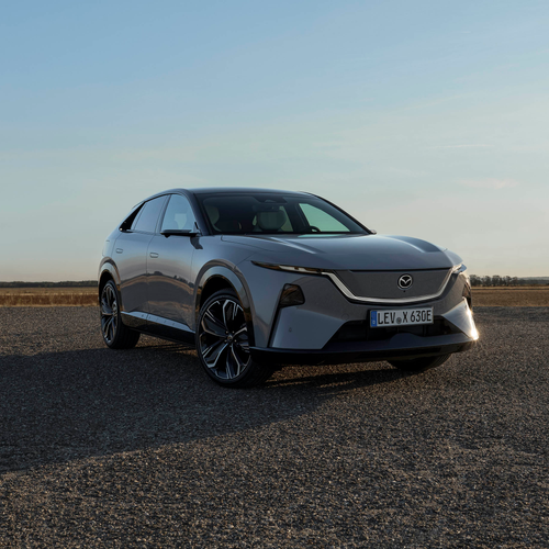 2027 Mazda CX-6e Aero Grey Front View