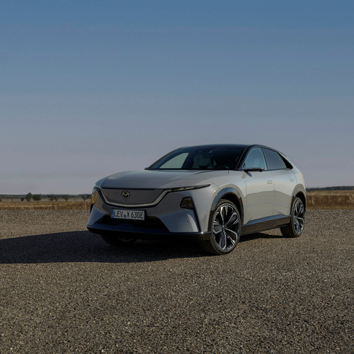 2027 Mazda CX-6e Aero Grey Front View