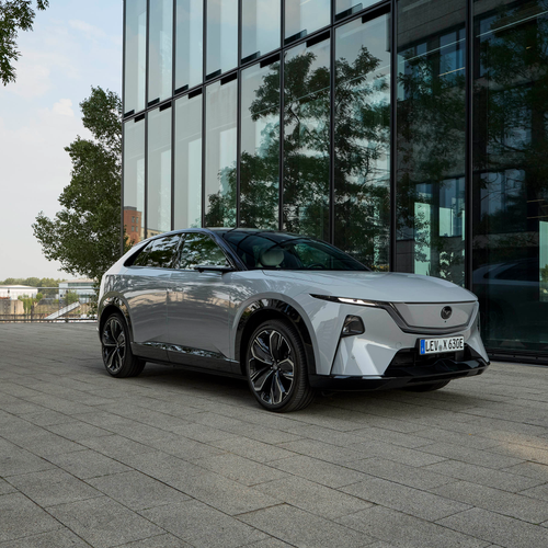 2027 Mazda CX-6e Aero Grey Front View