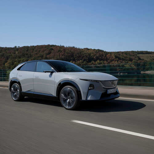 2027 Mazda CX-6e Aero Grey Front View