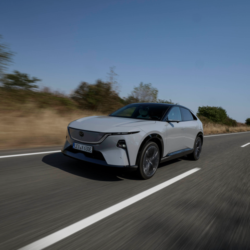 2027 Mazda CX-6e Aero Grey Front View