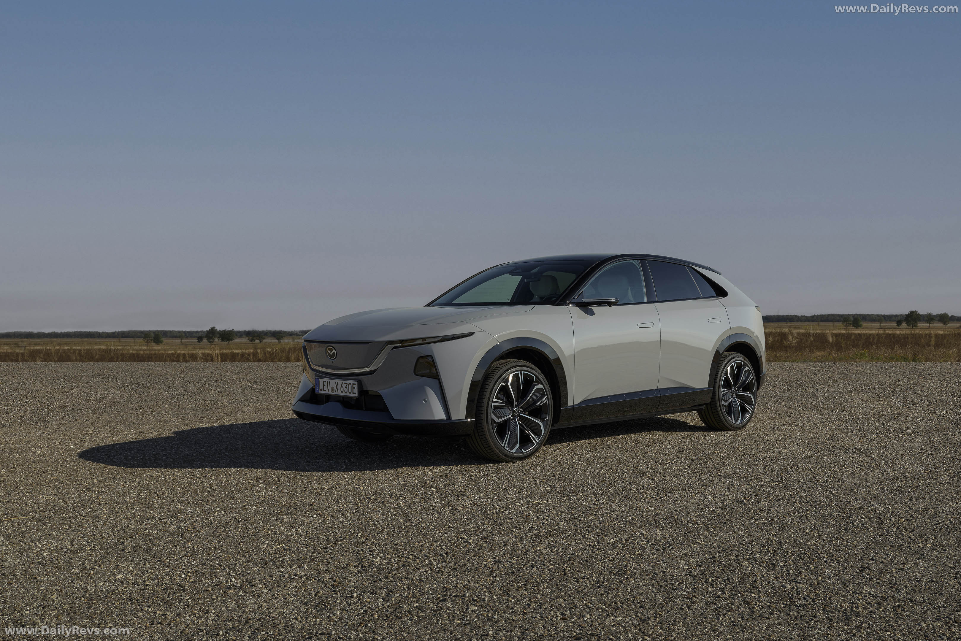 2027 Mazda CX-6e Aero Grey Side View