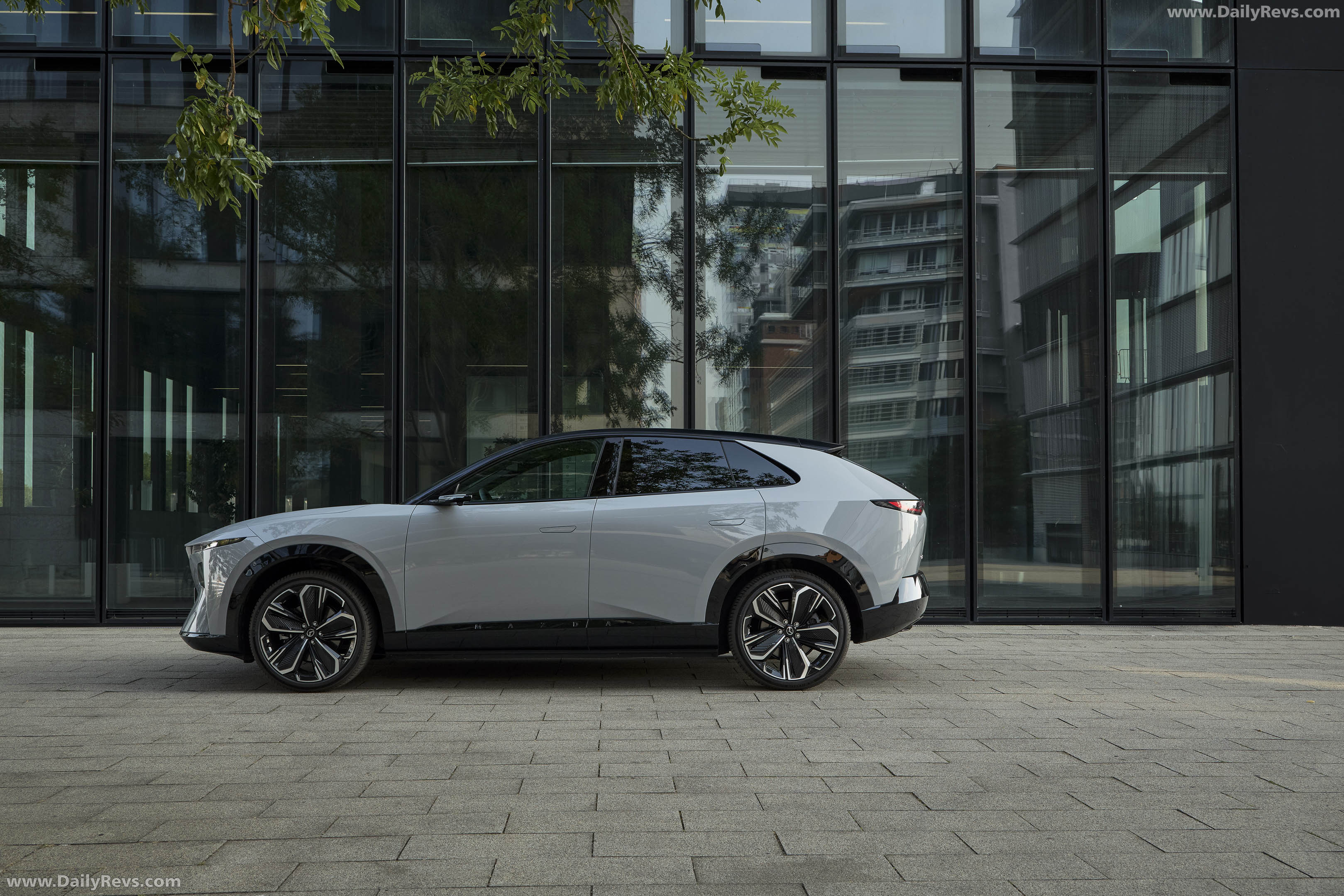 2027 Mazda CX-6e Aero Grey Side View