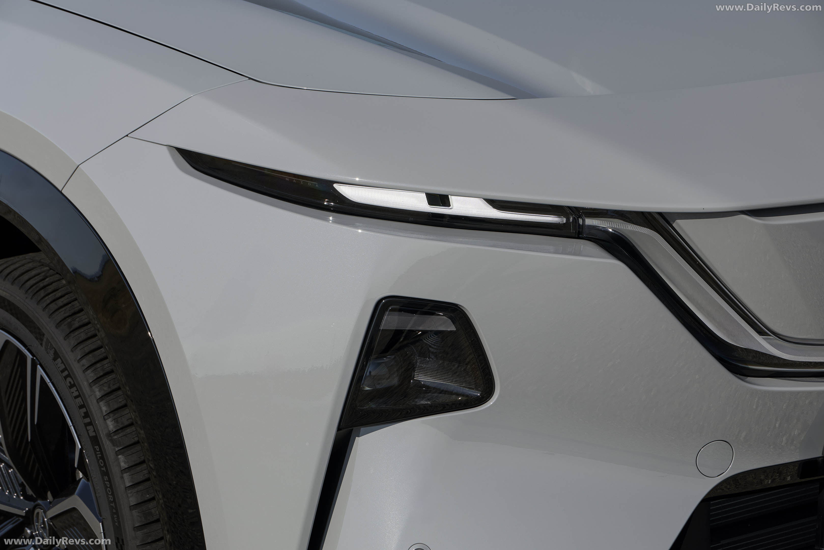 2027 Mazda CX-6e Aero Grey Exterior