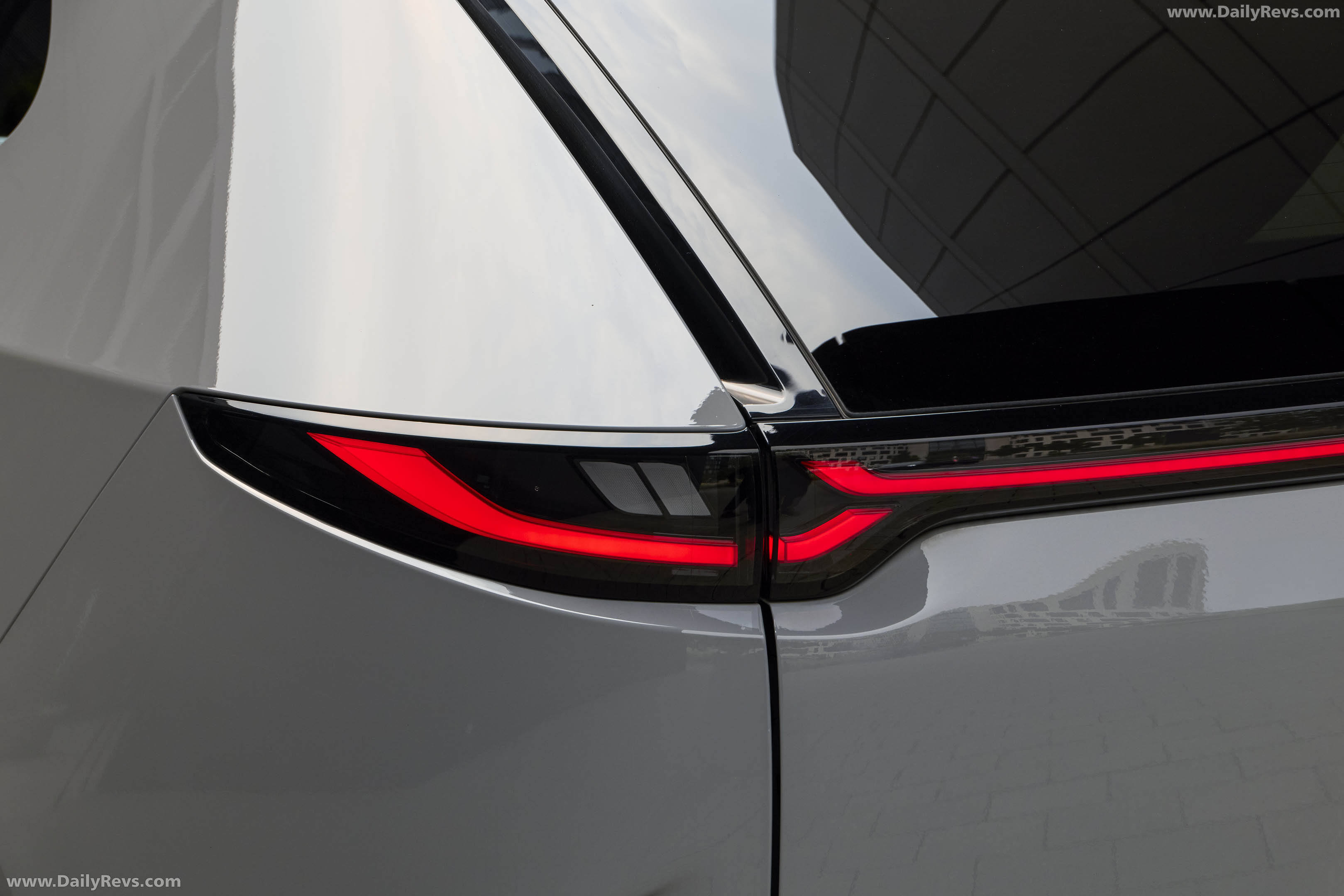 2027 Mazda CX-6e Aero Grey Exterior