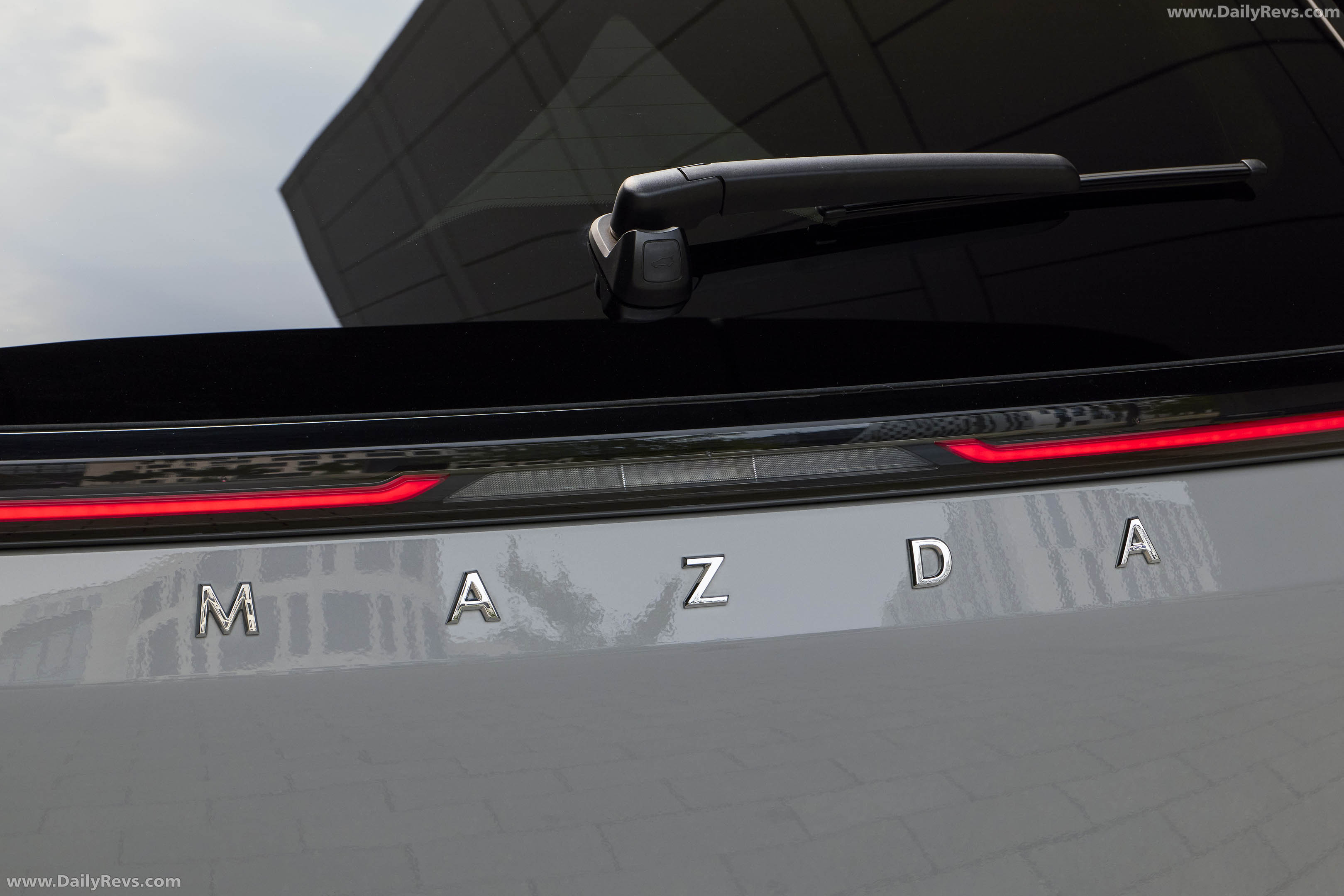 2027 Mazda CX-6e Aero Grey Exterior