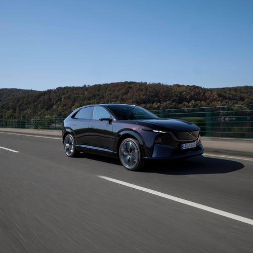 2027 Mazda CX-6e Nightfall Violet Front View