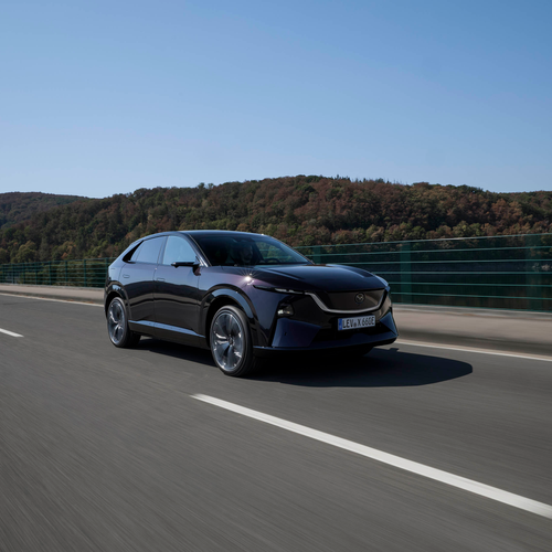 2027 Mazda CX-6e Nightfall Violet Front View