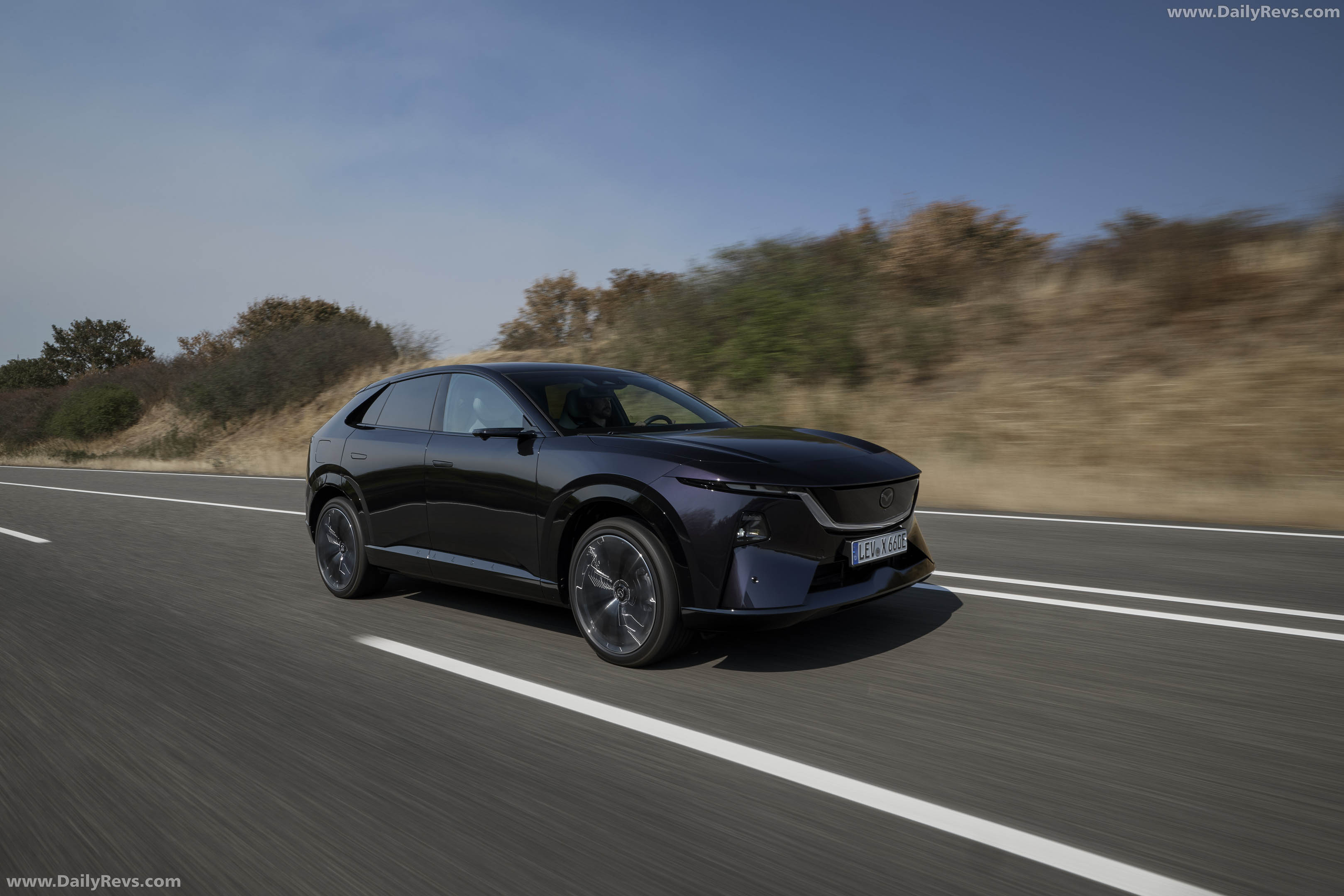 2027 Mazda CX-6e Nightfall Violet Front View
