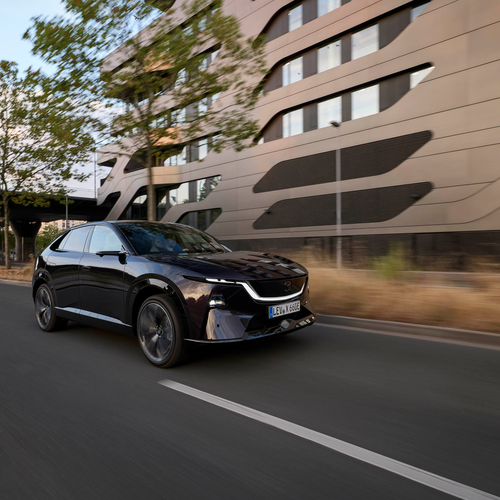 2027 Mazda CX-6e Nightfall Violet Front View
