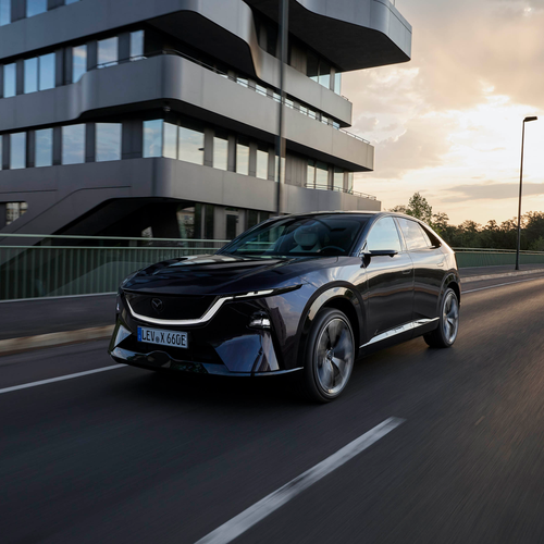2027 Mazda CX-6e Nightfall Violet Front View