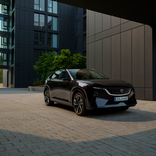 2027 Mazda CX-6e Nightfall Violet Front View