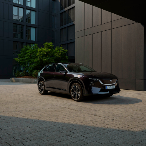 2027 Mazda CX-6e Nightfall Violet Front View