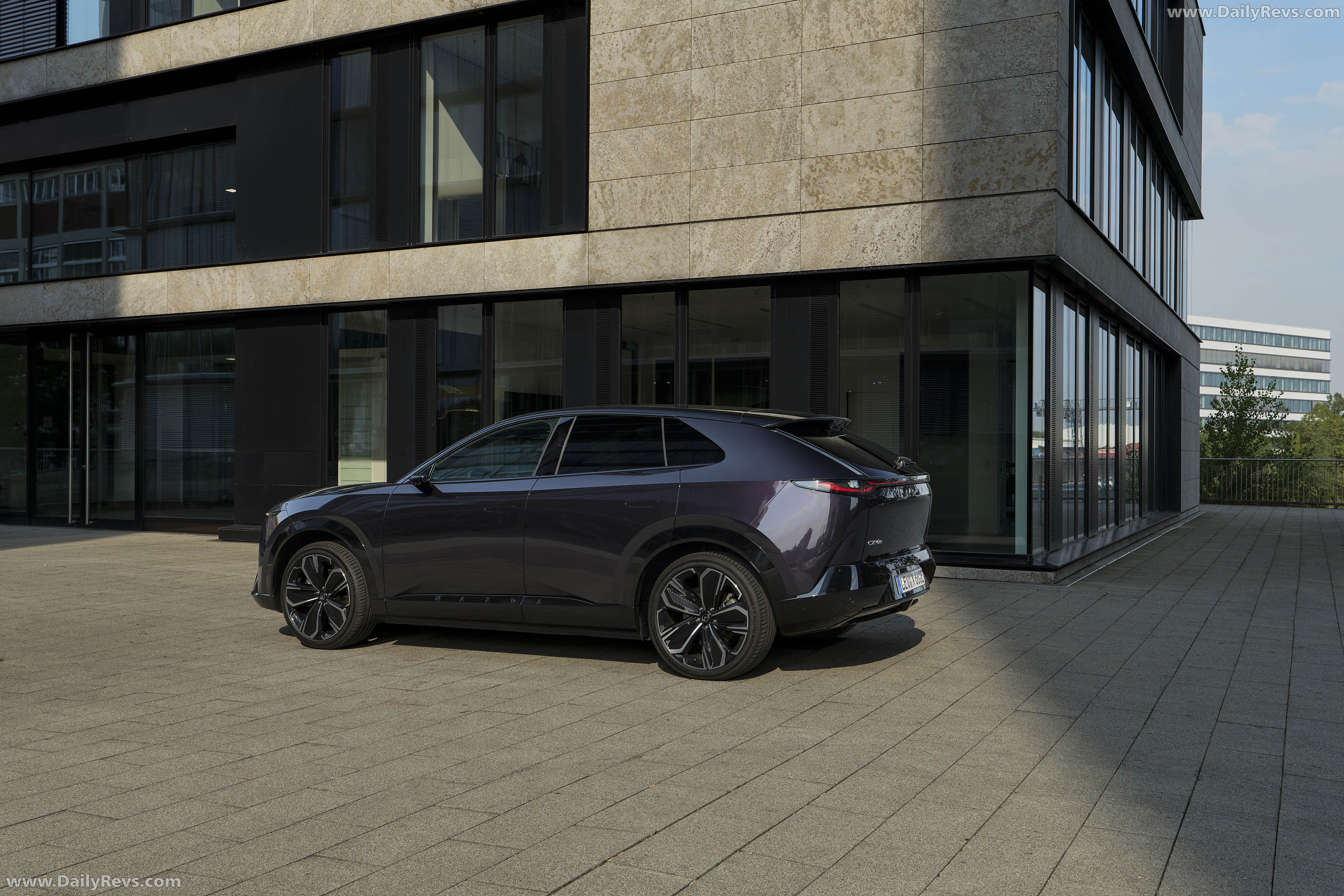 2027 Mazda CX-6e Nightfall Violet Rear View