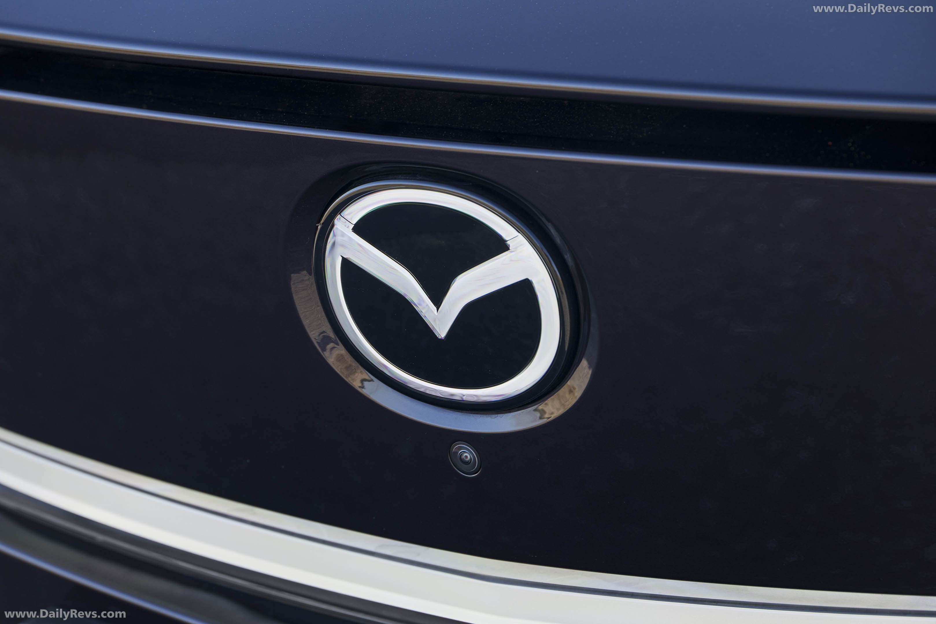 2027 Mazda CX-6e Nightfall Violet Exterior