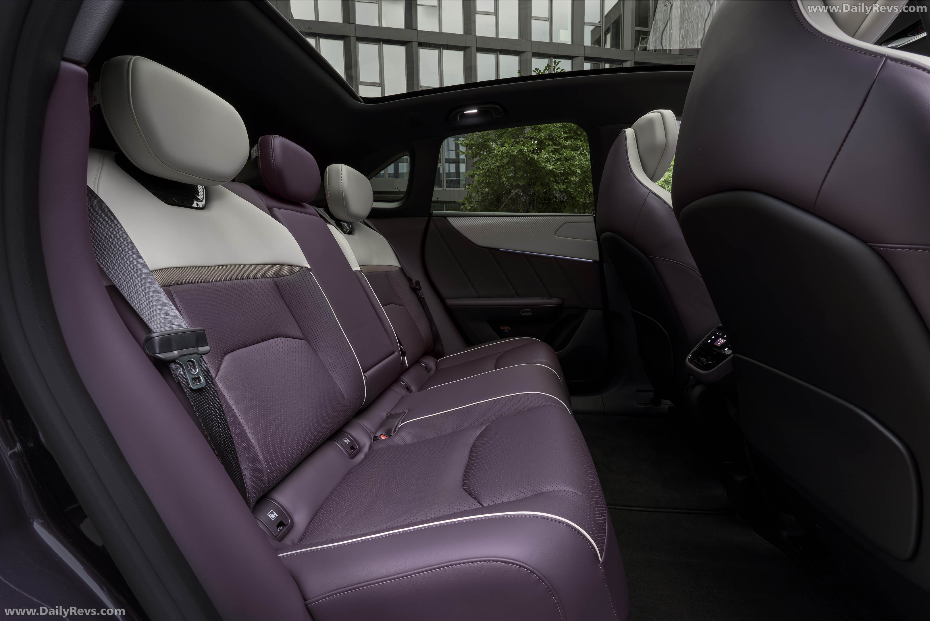 2027 Mazda CX-6e Nightfall Violet Interior
