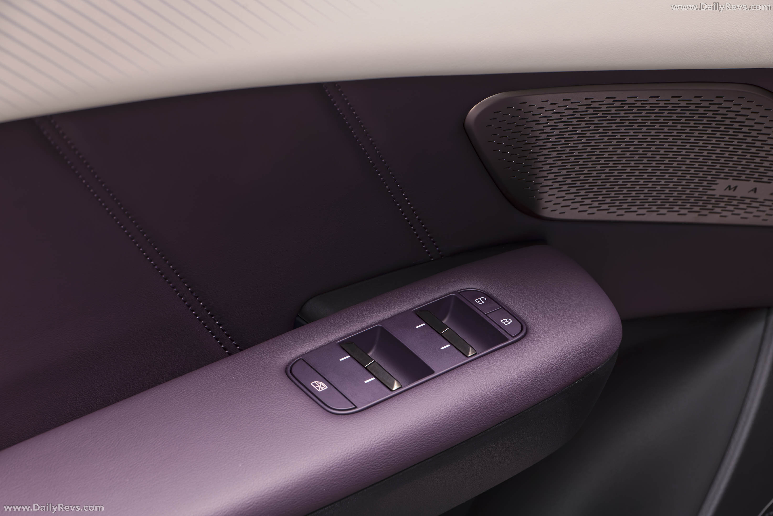 2027 Mazda CX-6e Nightfall Violet Interior