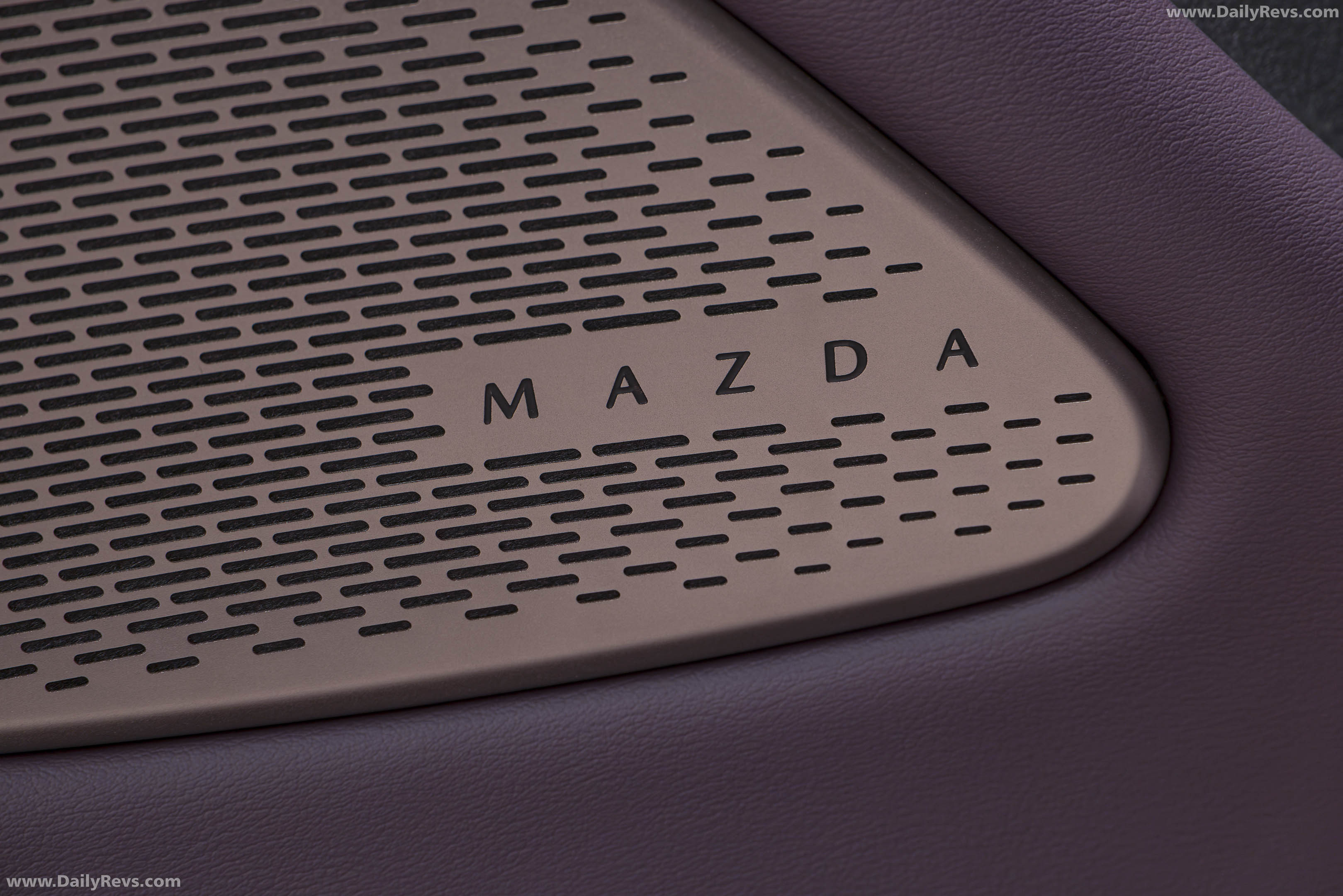 2027 Mazda CX-6e Nightfall Violet Interior