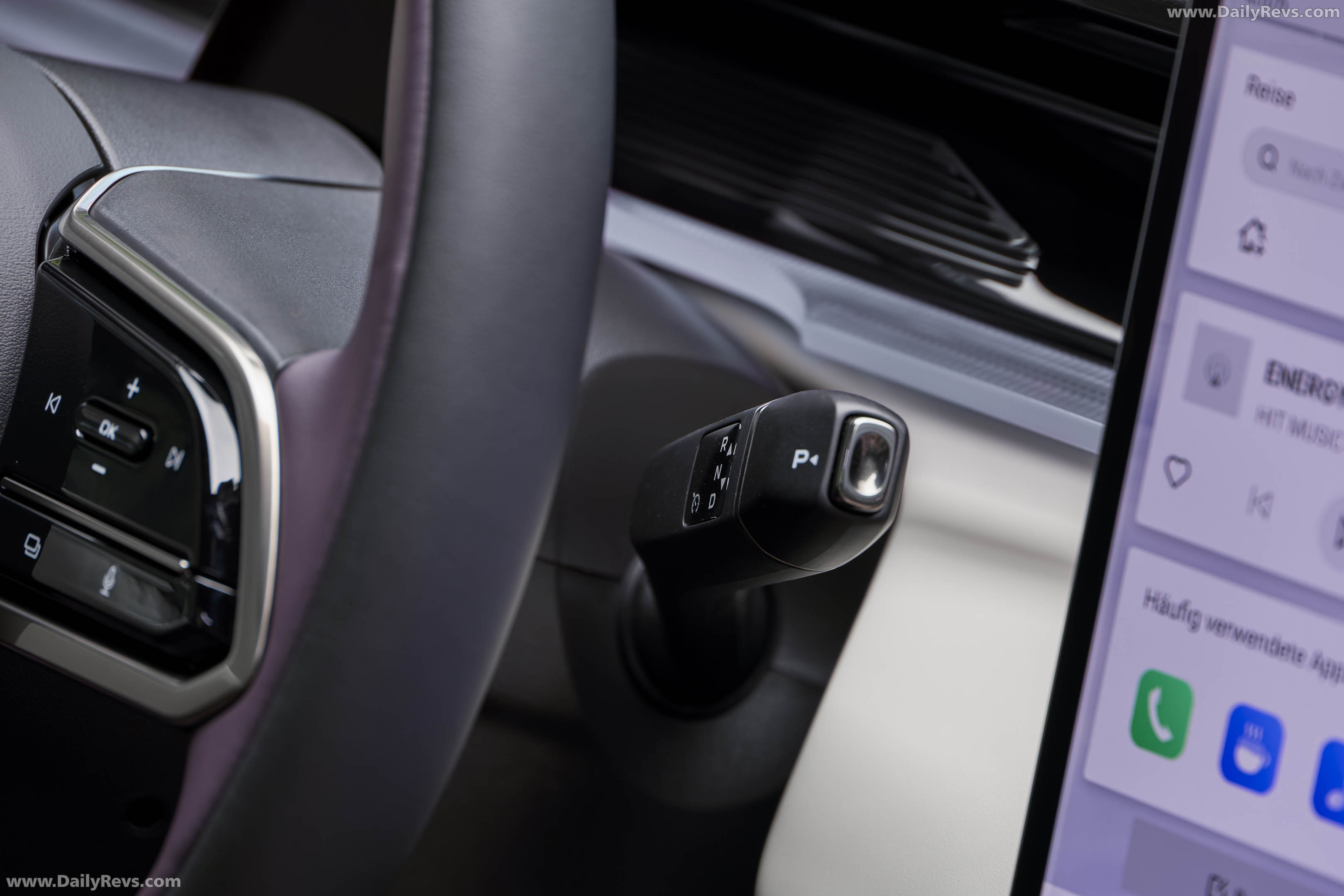 2027 Mazda CX-6e Nightfall Violet Interior
