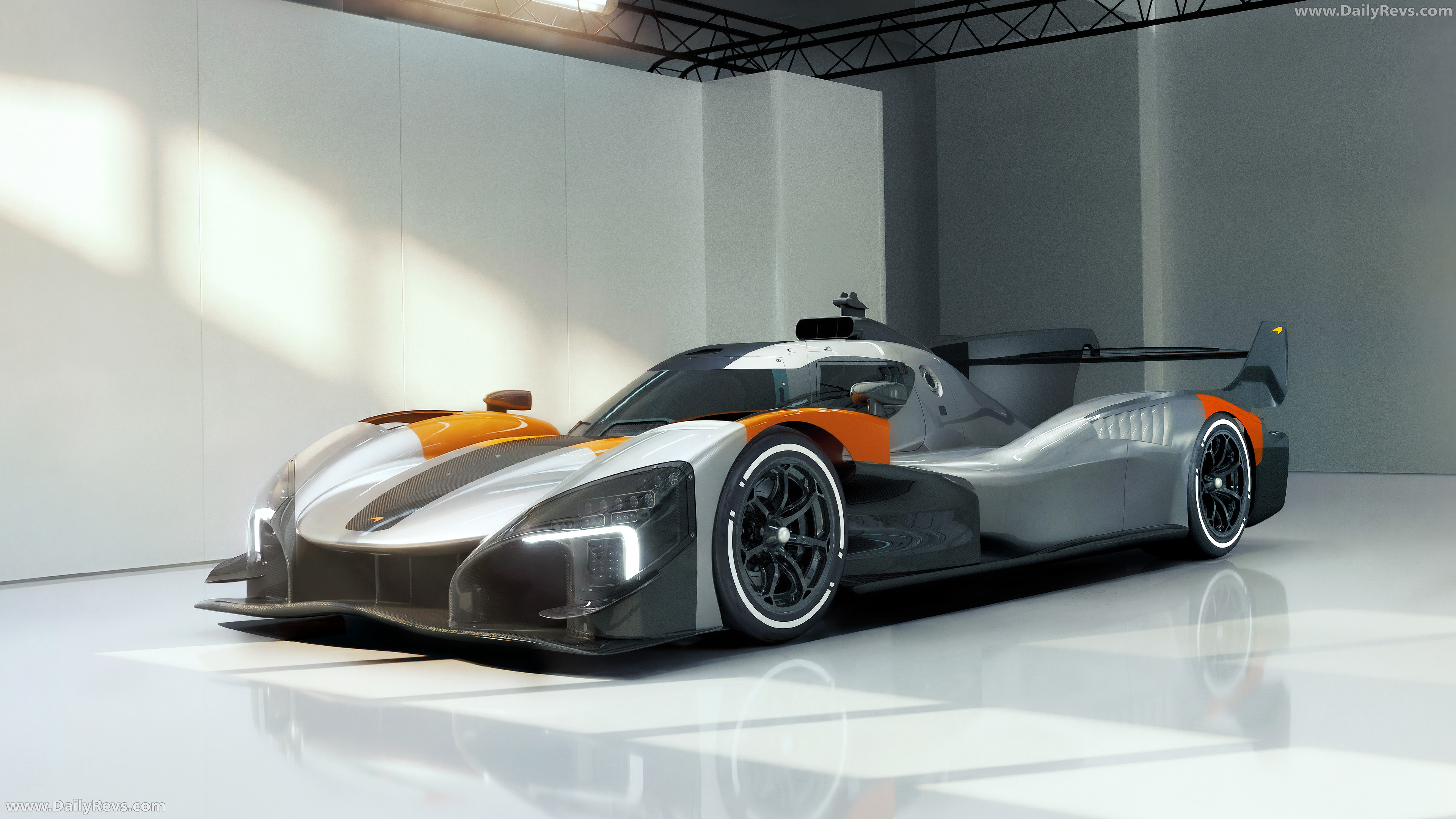 2027 McLaren MCL-HY GTR Front View