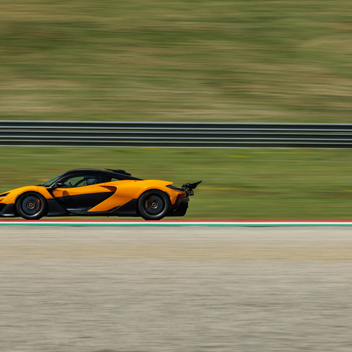 2025 McLaren W1 UK Version Side View