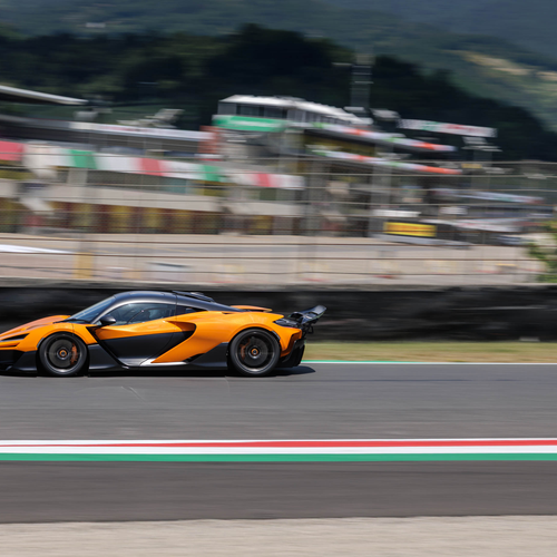 2025 McLaren W1 UK Version Side View