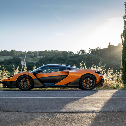 2025 McLaren W1 UK Version Side View
