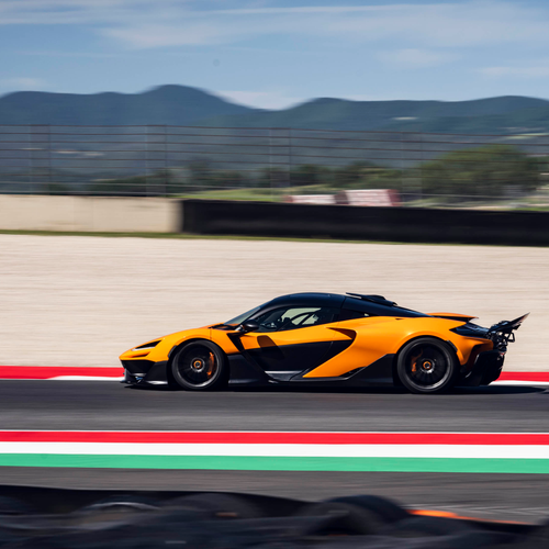 2025 McLaren W1 UK Version Side View
