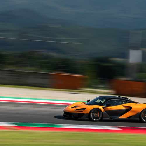 2025 McLaren W1 UK Version Side View
