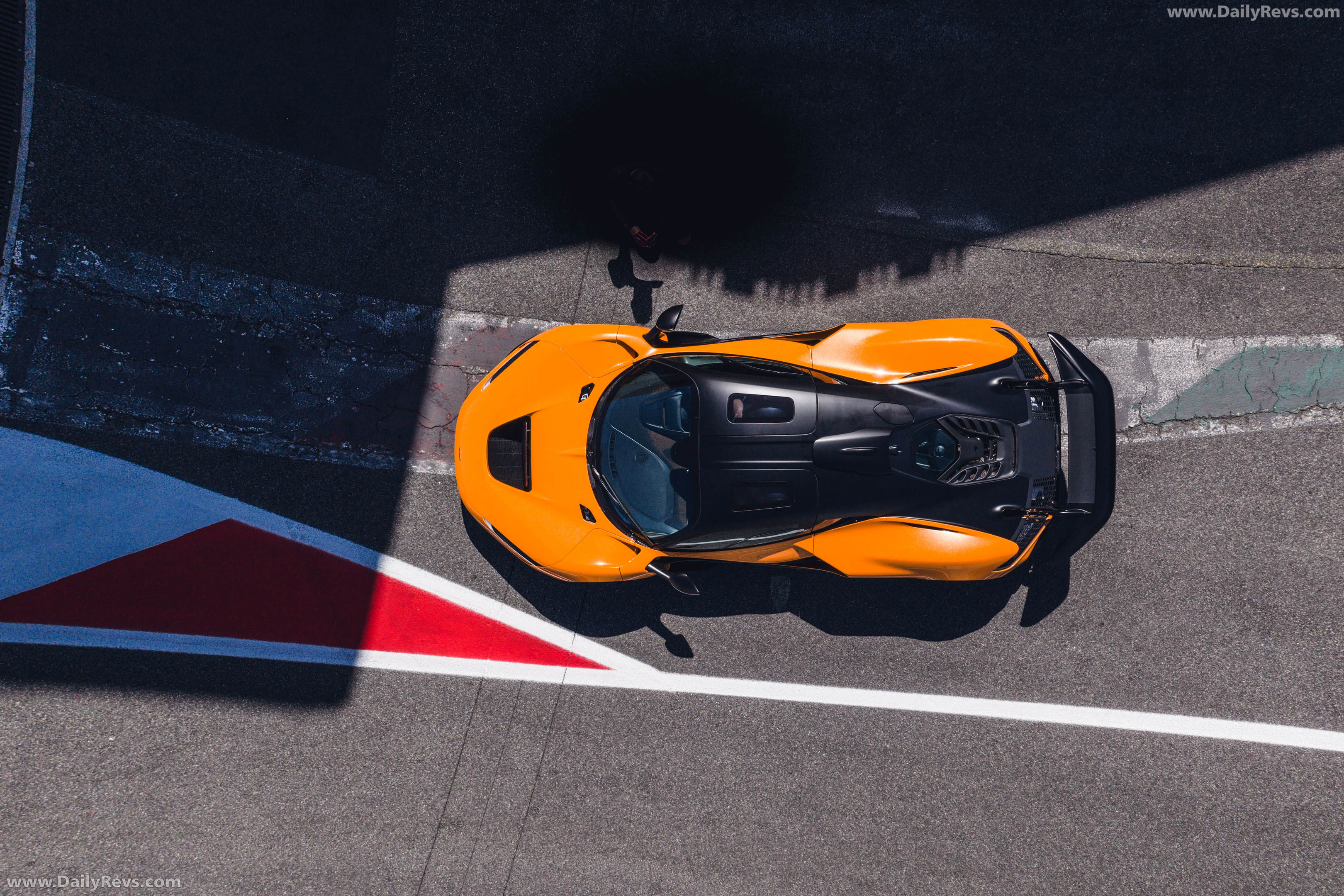 2025 McLaren W1 UK Version Top View