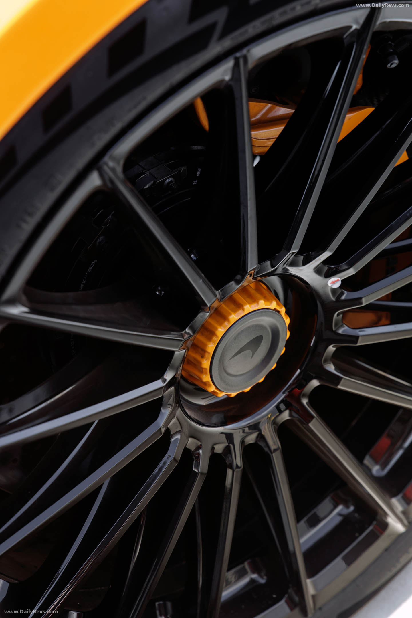 2025 McLaren W1 UK Version Exterior